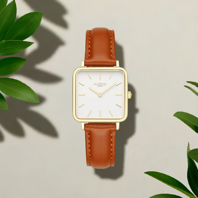 Neliö Square Vegan Leather Watch Gold, White & Tan Watch Hurtig Lane Vegan Watches